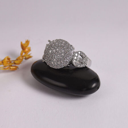 Zircon stone ring (R77)