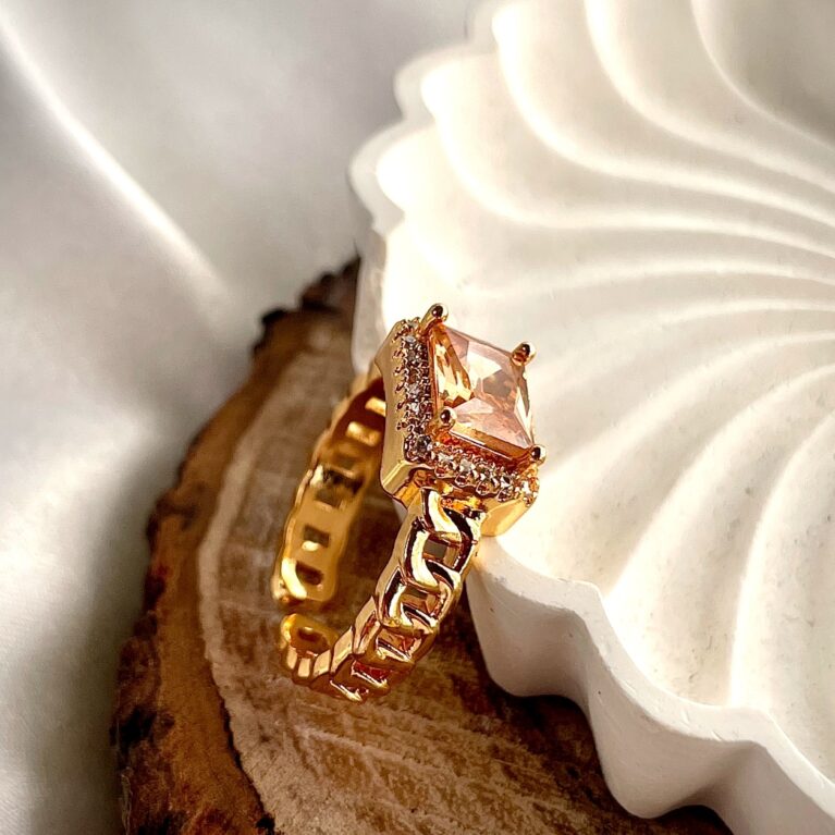 zircon ring (R36)
